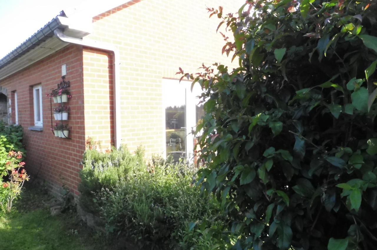 La Lustinoise Bed & Breakfast Exterior foto