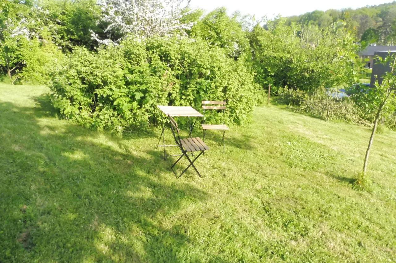 La Lustinoise Bed & Breakfast Exterior foto