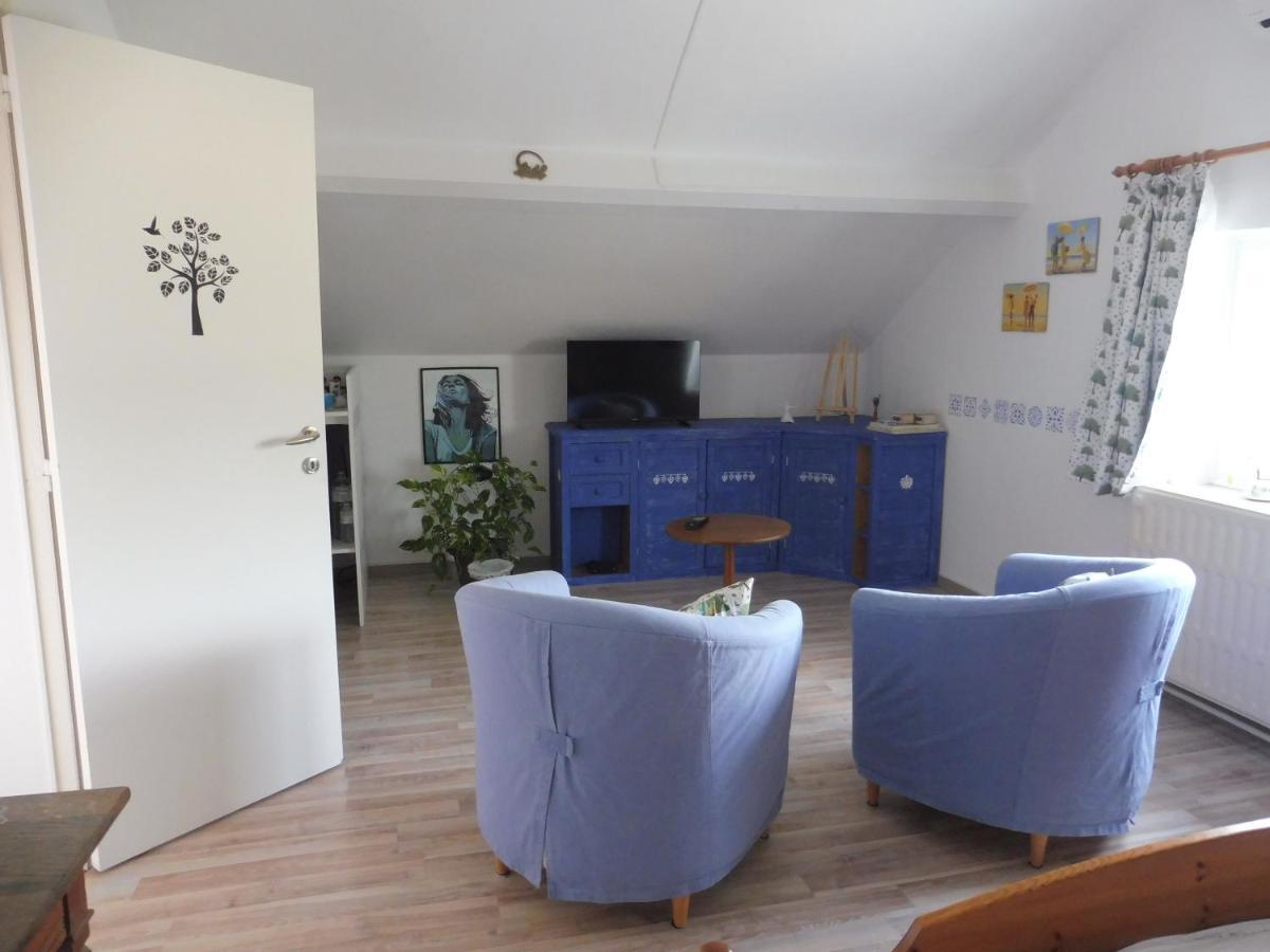 La Lustinoise Bed & Breakfast Exterior foto