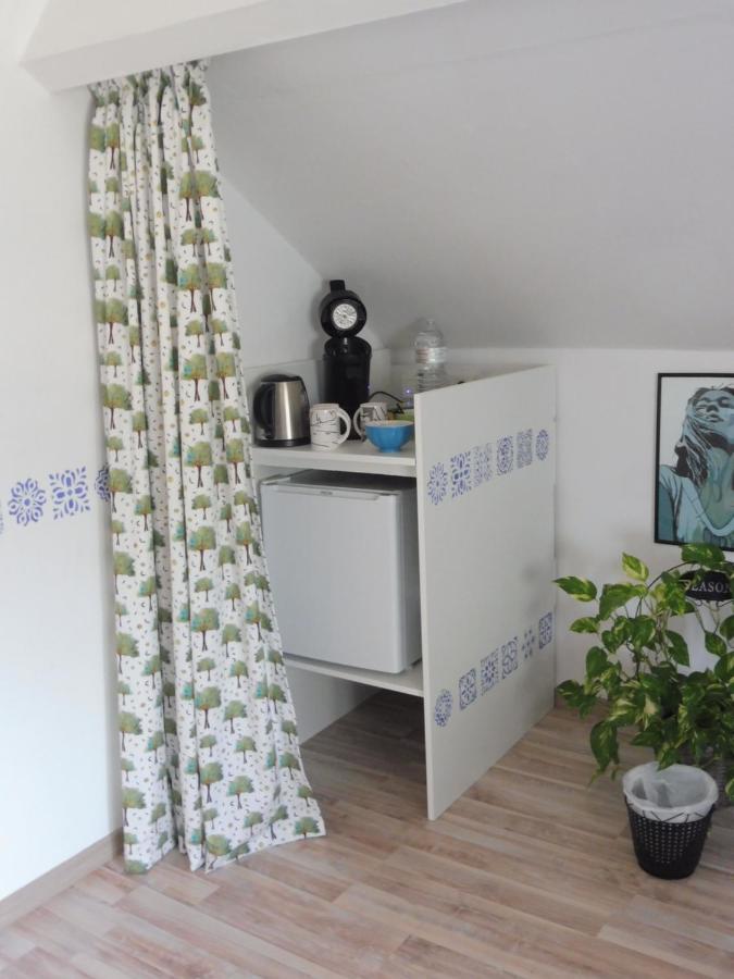 La Lustinoise Bed & Breakfast Exterior foto